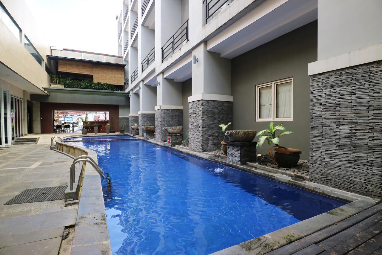 Grand Lifestyle Hotel Denpasar  Exterior photo